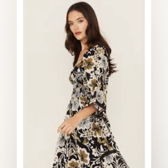 Lovely! Free People Dixie Floral Print Maxi Dress, NEW size xs - Picture 4 of 9